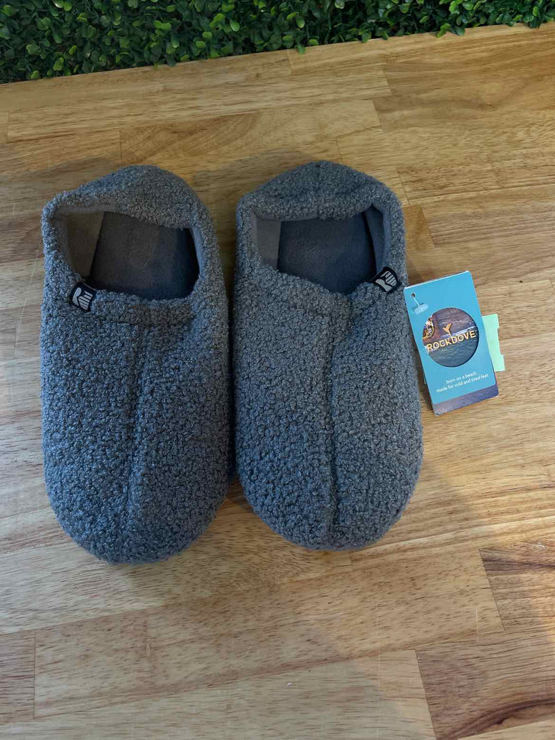 Shoe Size 11 RockDove Slippers