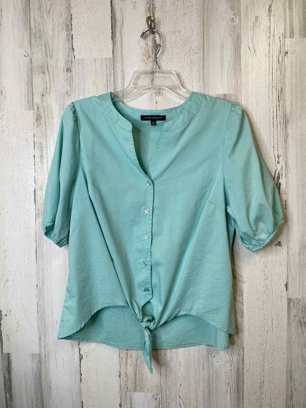 Boutique Size L Shirt