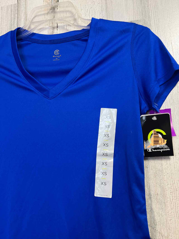 Champion Size XS Shirt