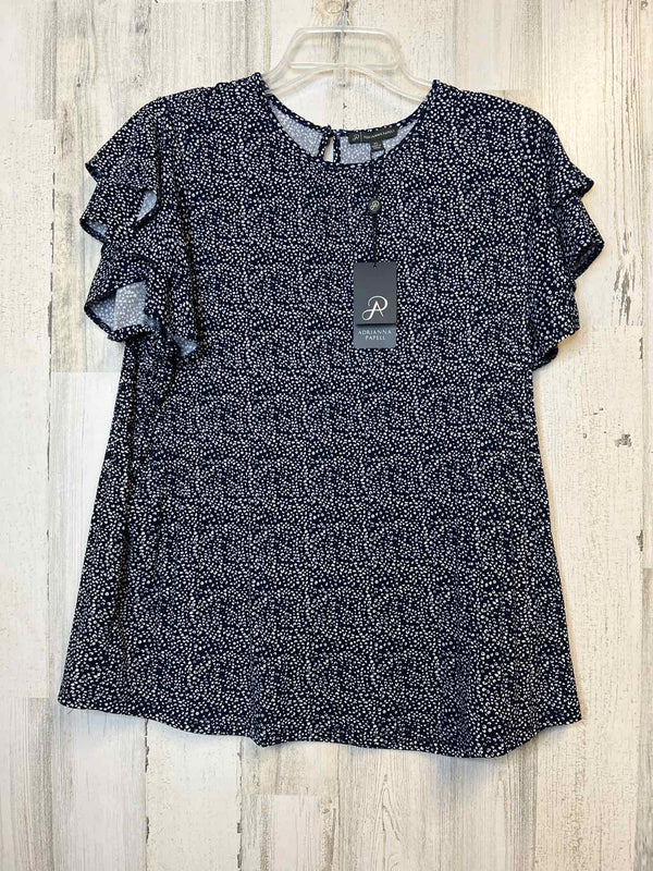 Adrianna Papel Size XL Shirt
