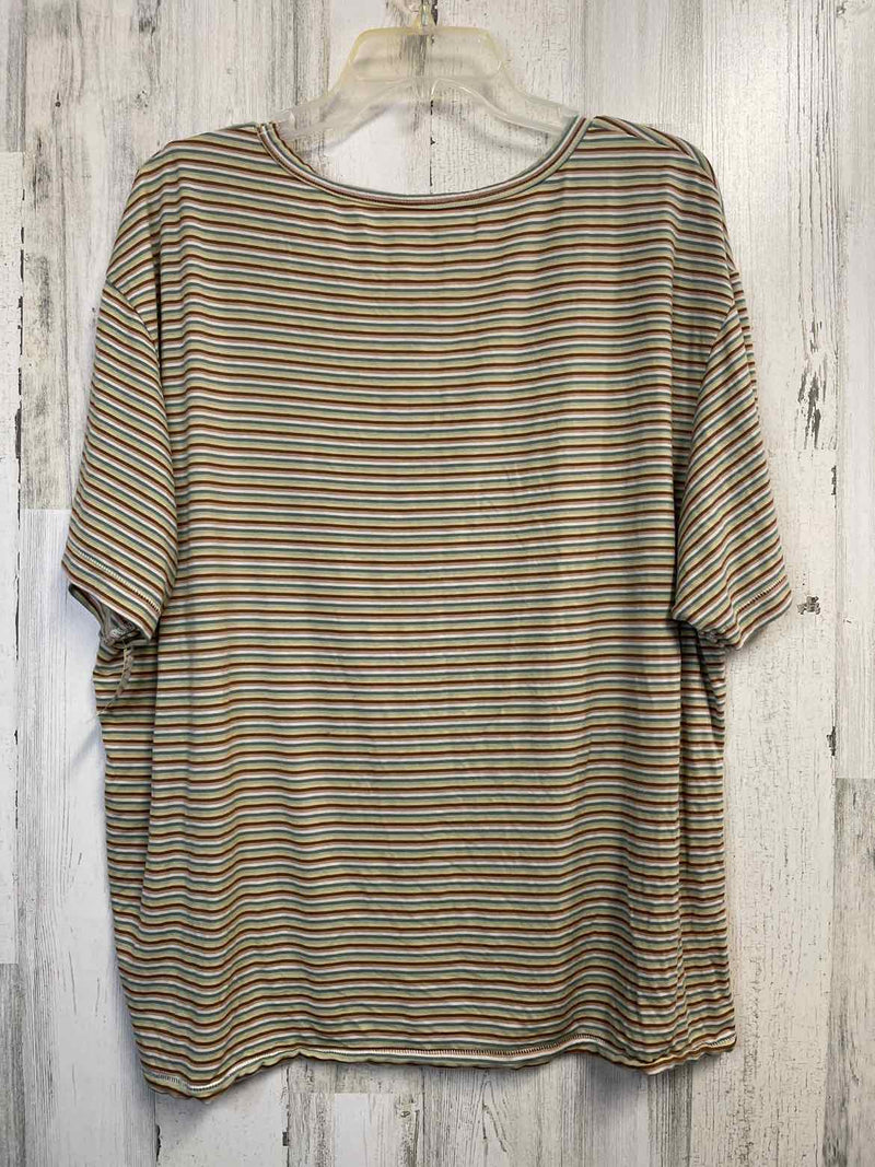 American Eagle Size XL Shirt