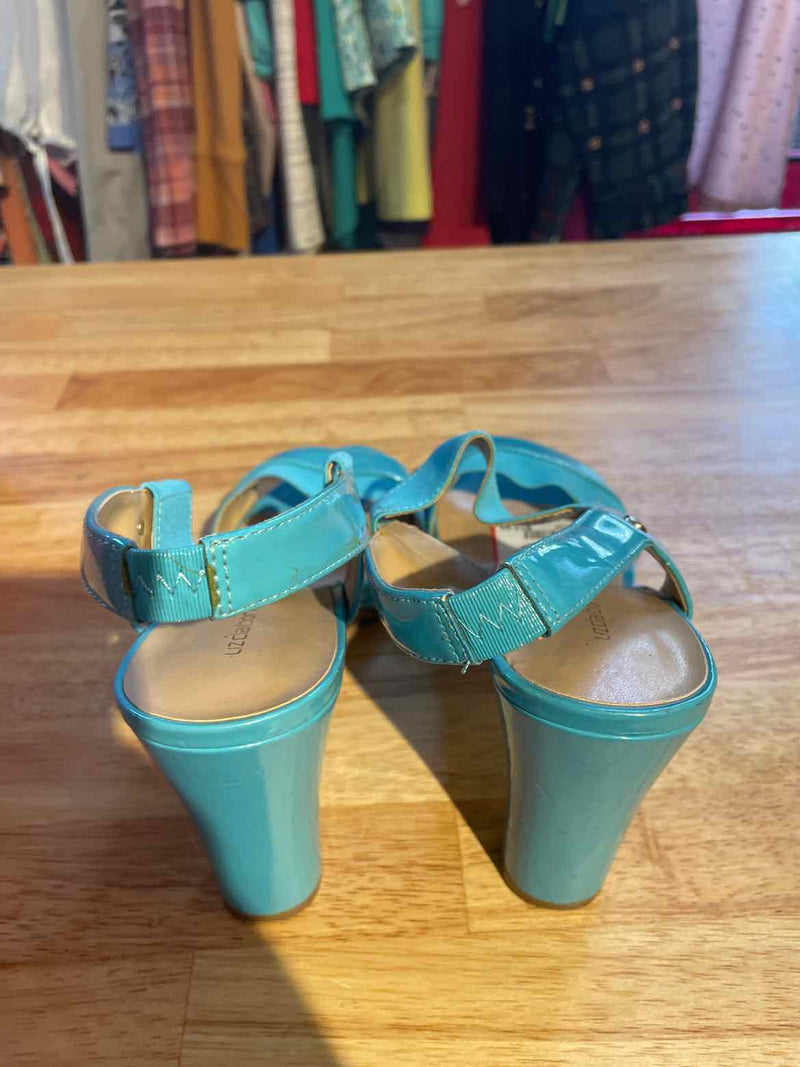 10 Liz Claiborne Shoes