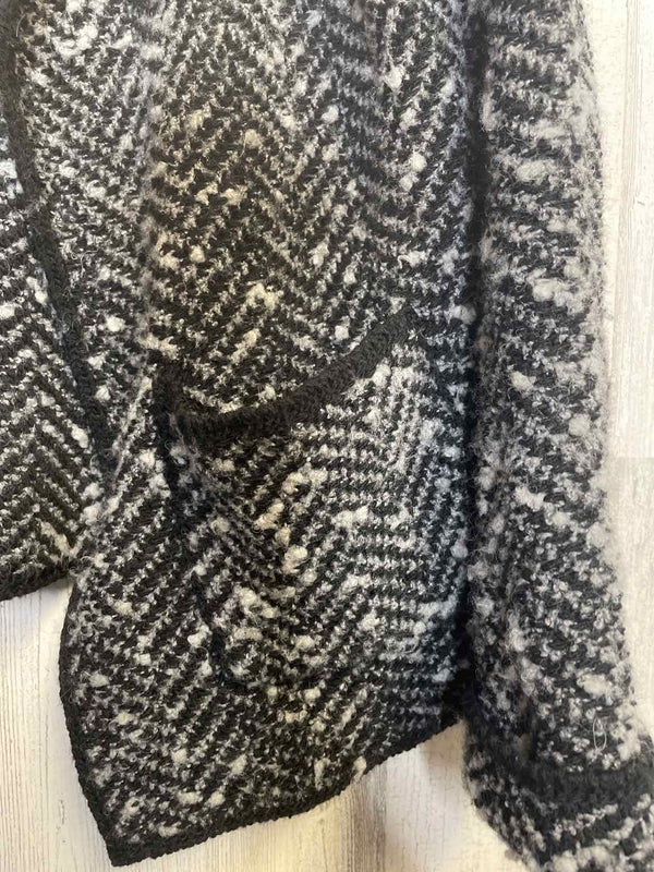 Size L Boutique Cardigan