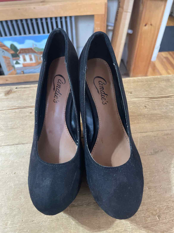 Shoe Size 6 Candie's Shoes