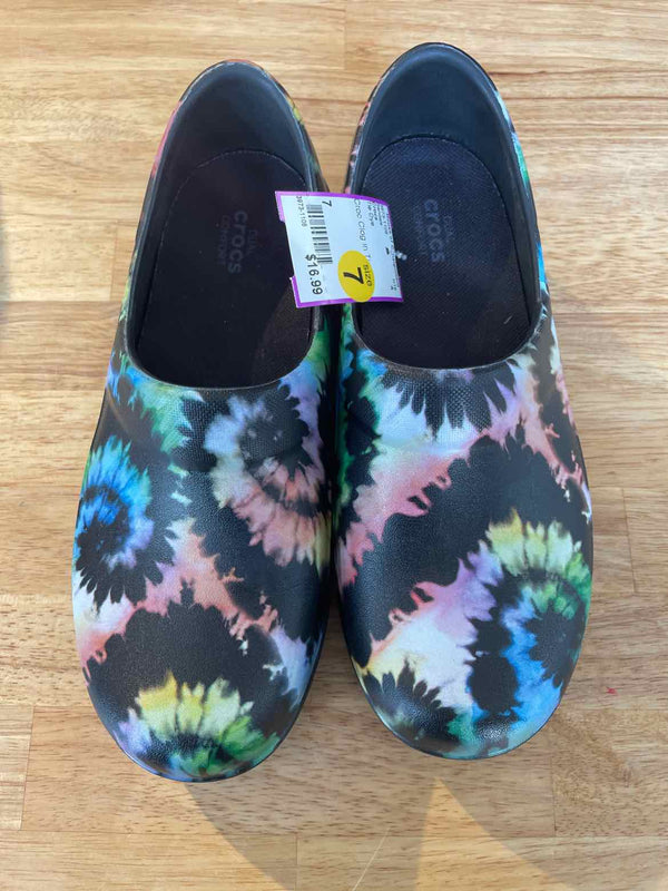 Shoe Size 7 Crocs Sandals