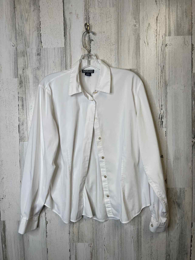 Boutique Size L Shirt