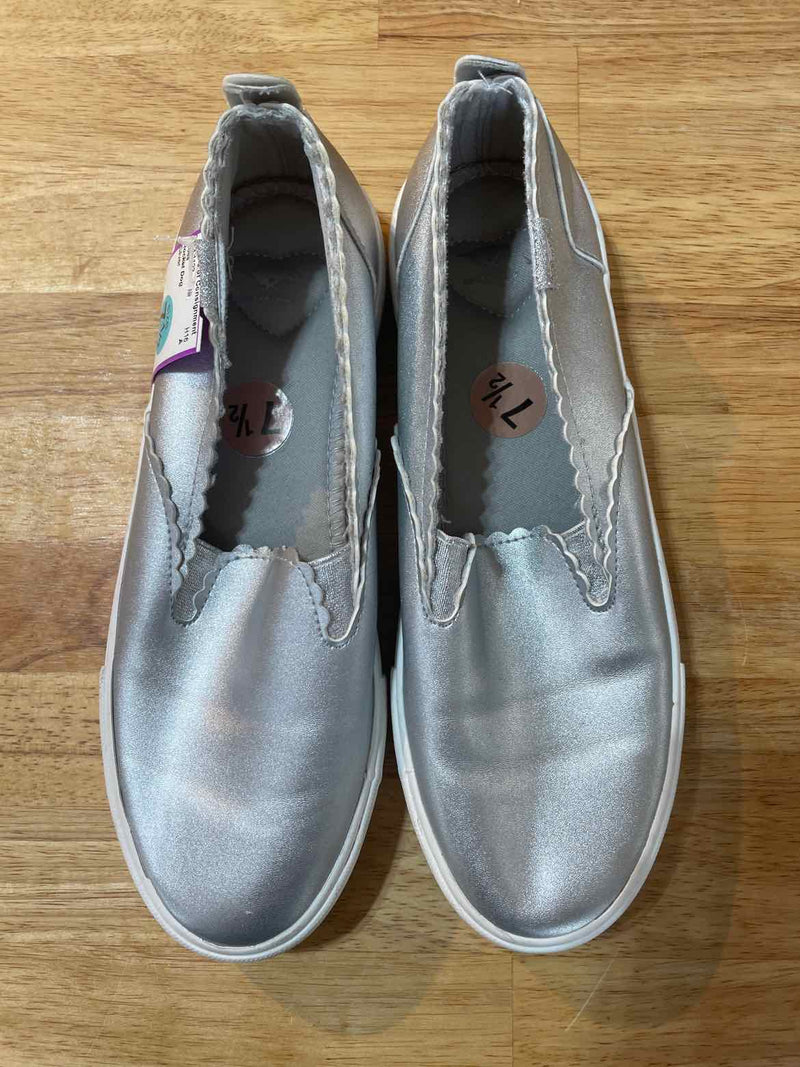 Shoe Size 7.5 Rocket Dog Shoes