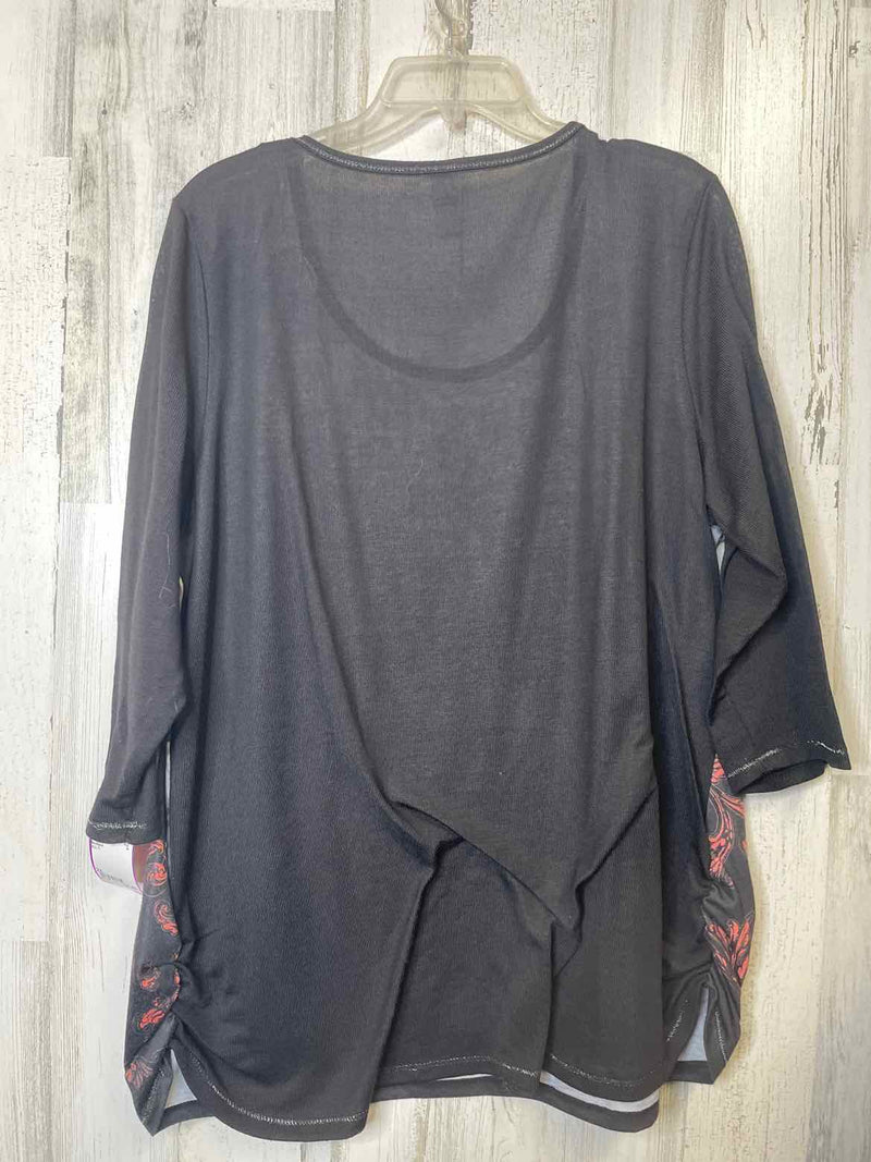 Boutique Size 2X Shirt