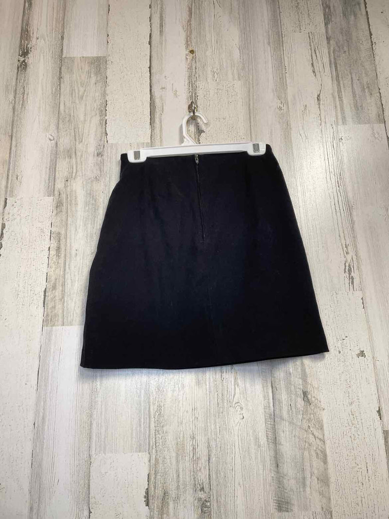 Size 6 Bentley Skirt
