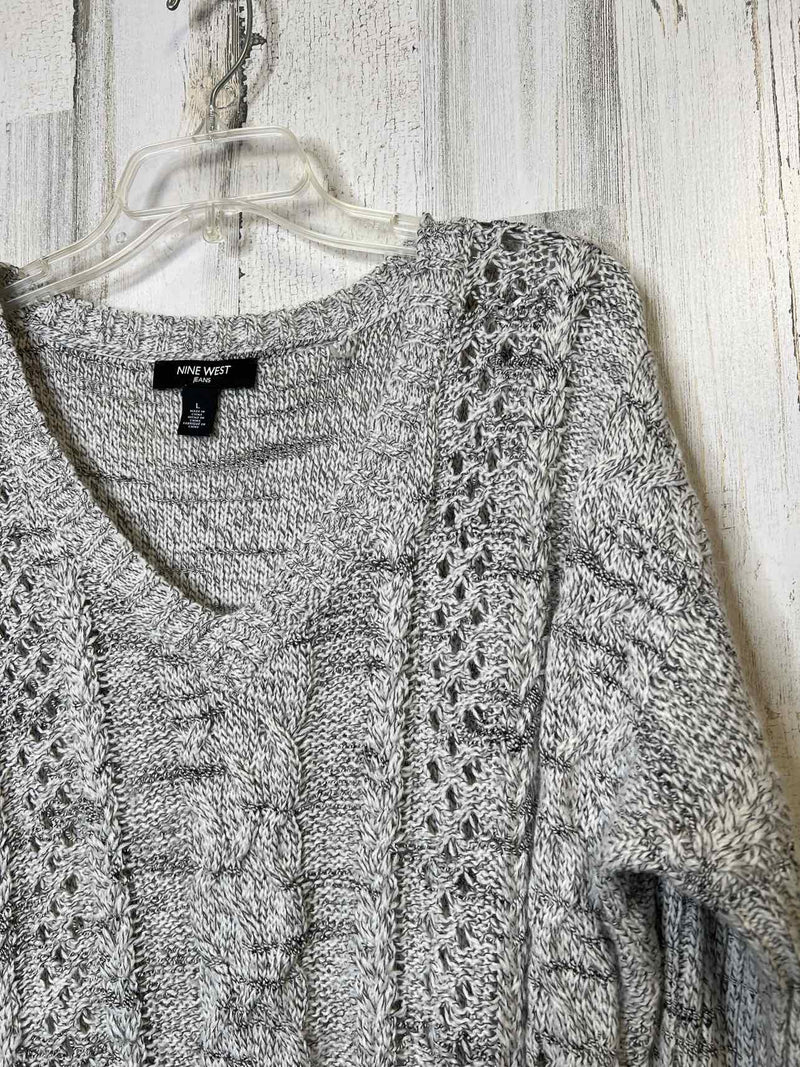 Nine West Size L Sweater