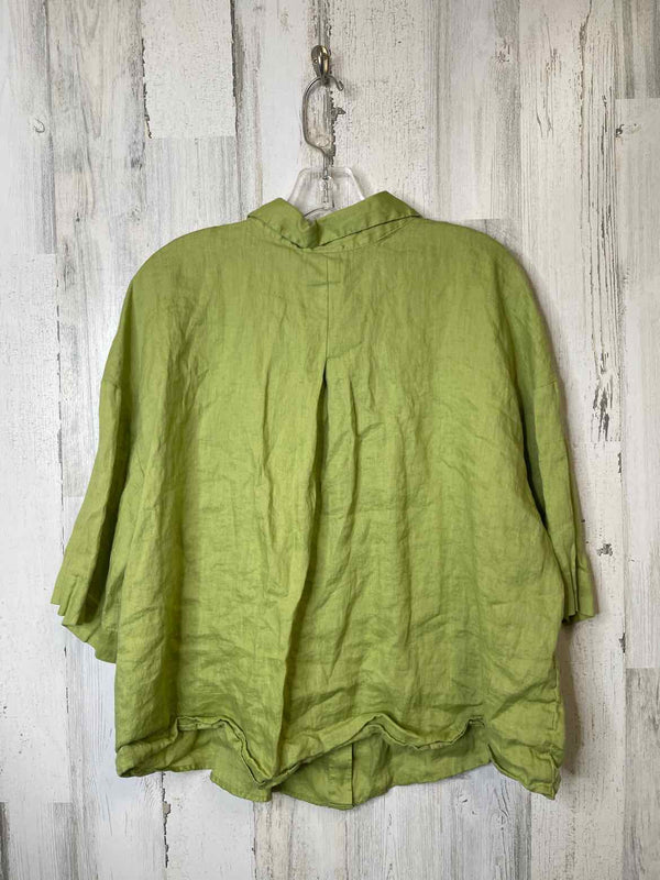 H&M Size XL Shirt