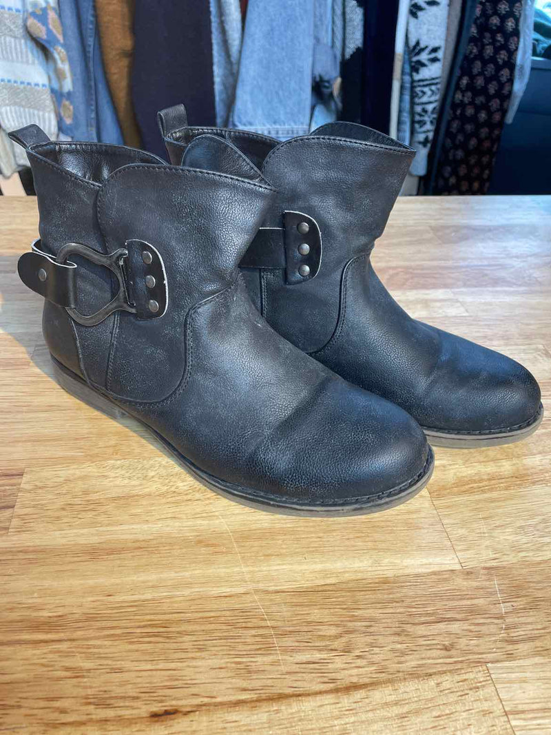 7 Boutique Boots