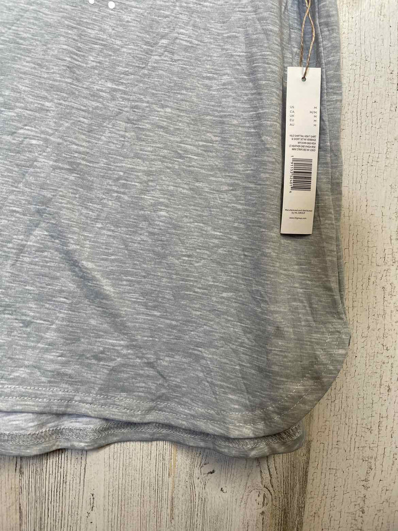 Rae Dunn Size M Shirt