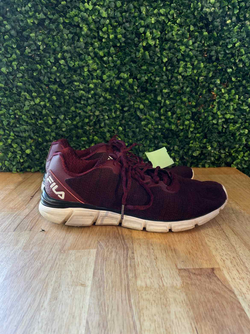 Shoe Size 10 FILA Sneakers