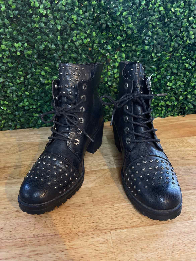 Shoe Size 10 Milwaukee Boots