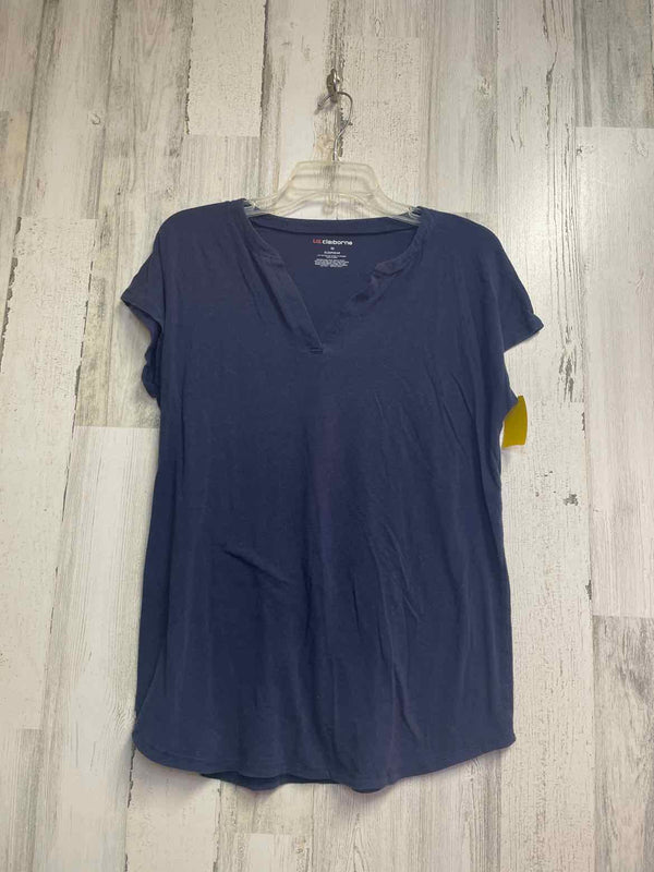 Liz Claiborne Size M Shirt