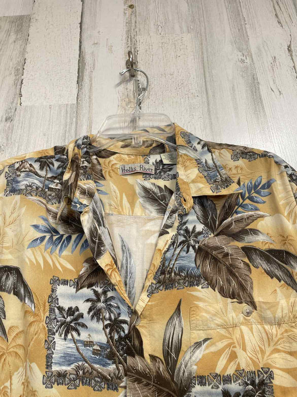 Size XL Boutique Shirt