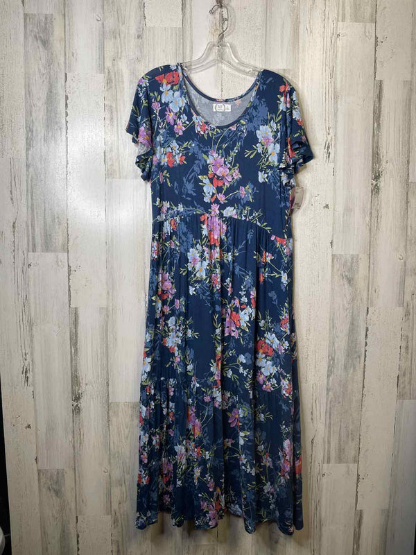 Size L Maurices Dress