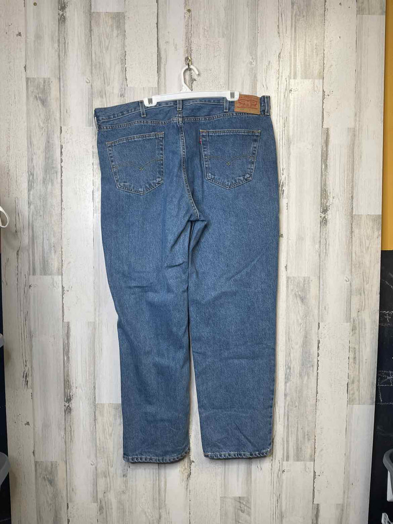 Size 42/32 Levi Strauss & Co. Jeans