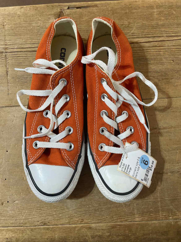 Shoe Size 6 Converse Sneakers