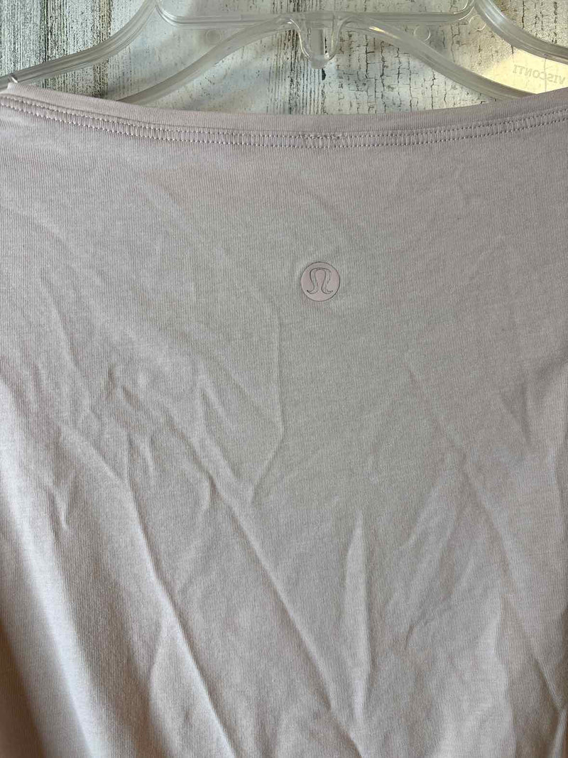 LuLuLemon Size S Shirt