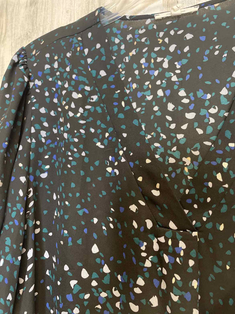 Maurices Size L Shirt