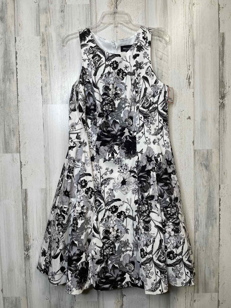 Size 16 RNstudio Dress