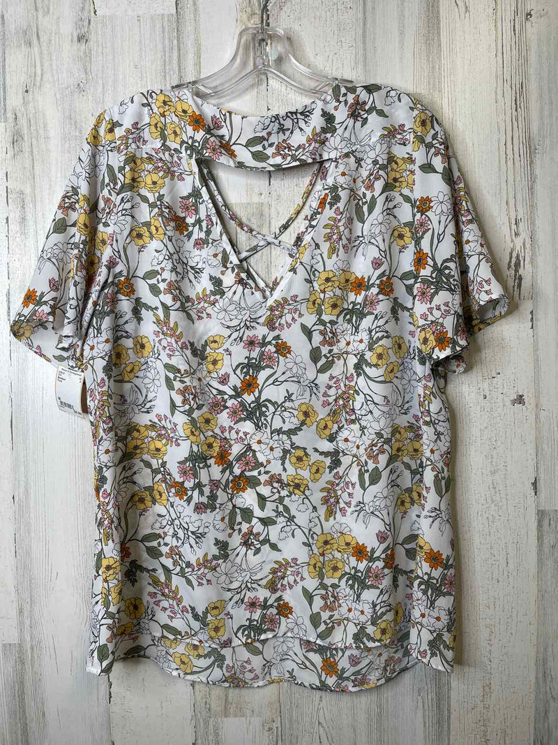 Boutique Size M Shirt