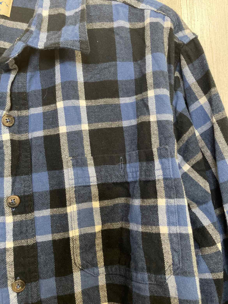 Size L Boutique Shirt