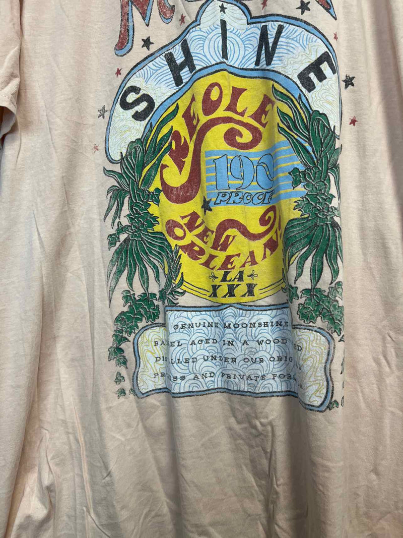 Urban Outfitters Size One Size Shirt