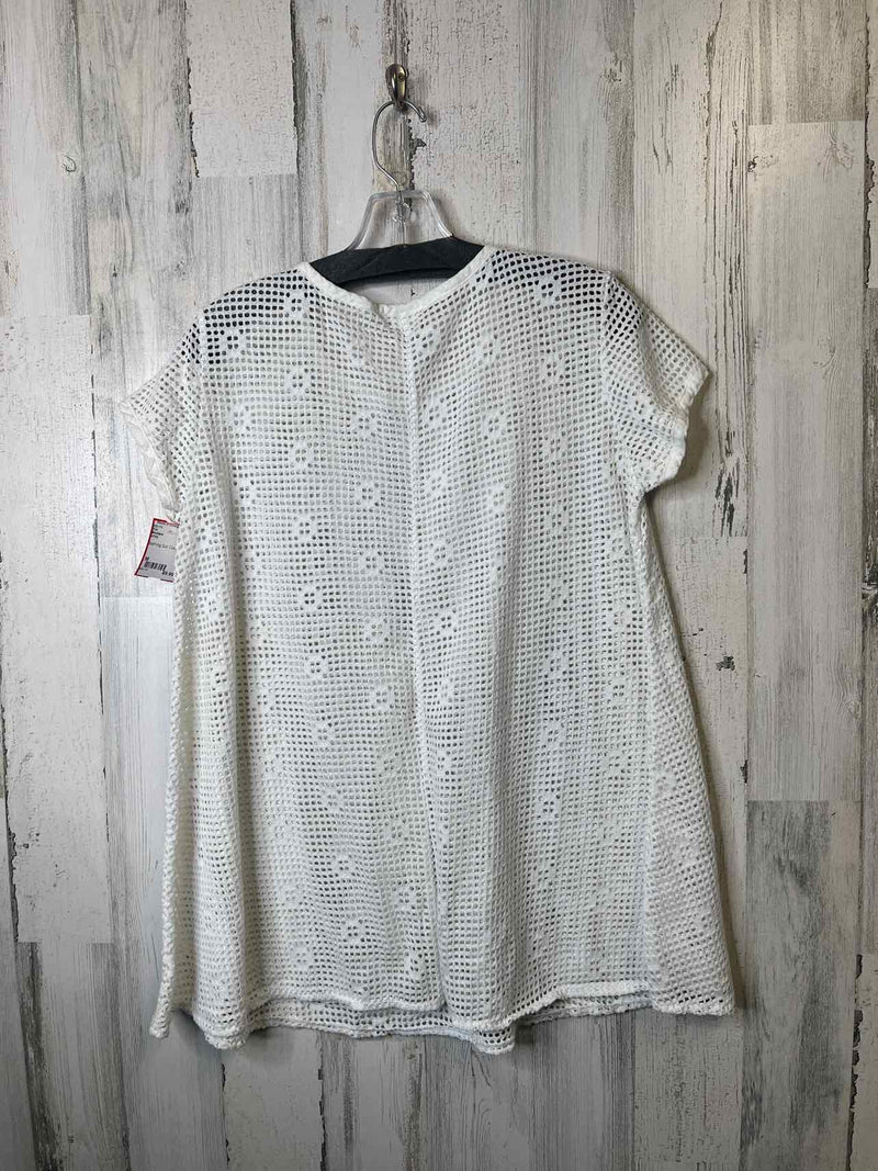 Boutique Size M Shirt