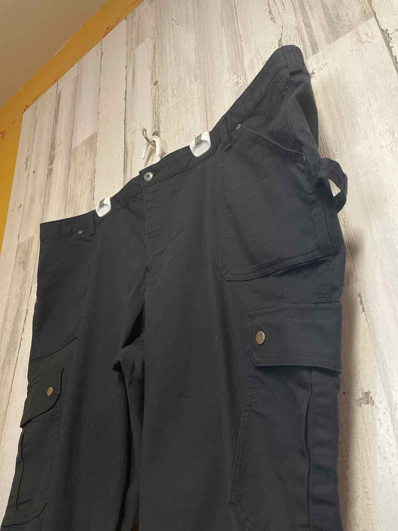 Size 26/29 Duluth Trading Pants