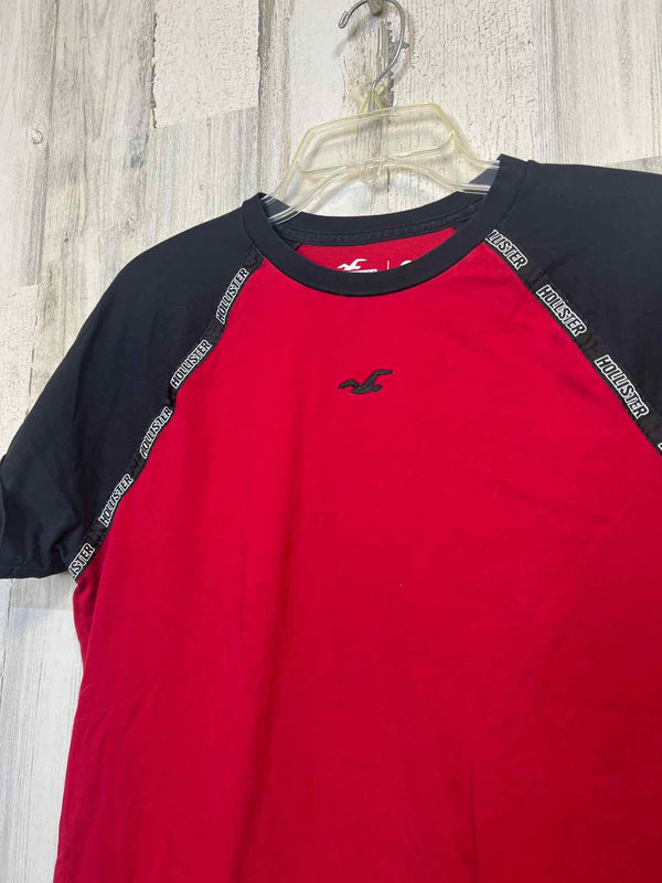 Size M Hollister Shirt