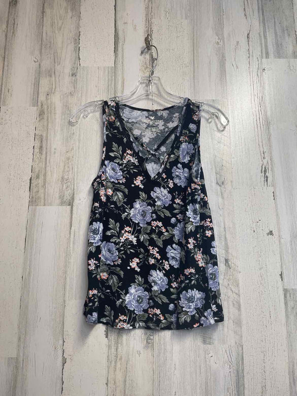 American Eagle Size S Shirt