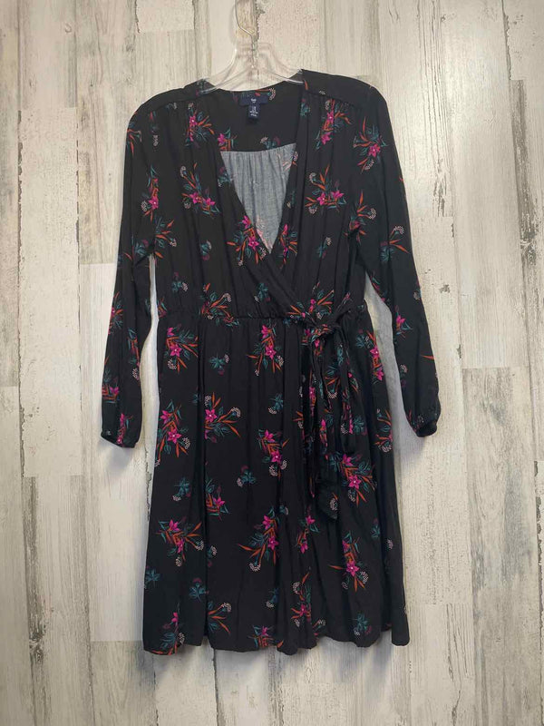 Size M GAP Dress