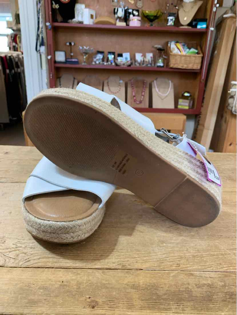 Shoe Size 10 Lane BRYANT Sandals