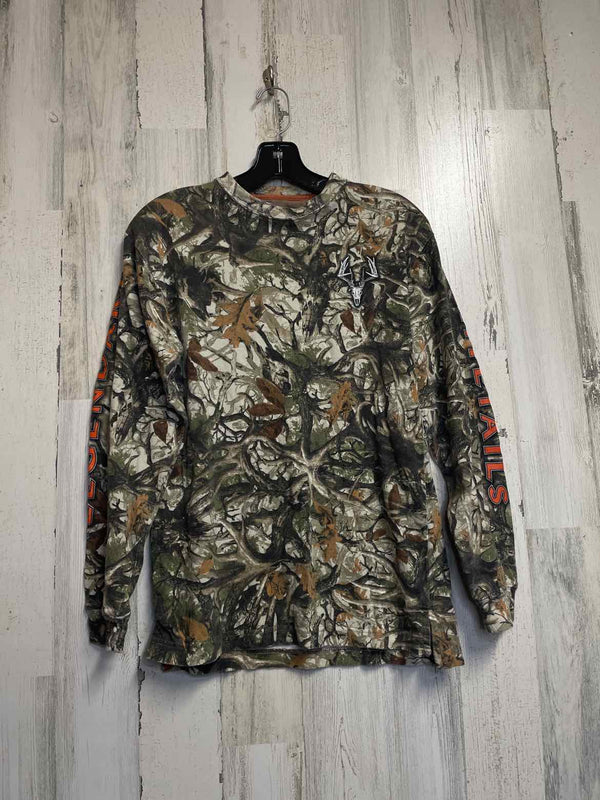 Size S Legendary Shirt