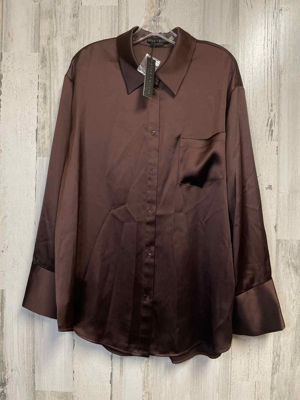 Alice & Olivia Size L Shirt