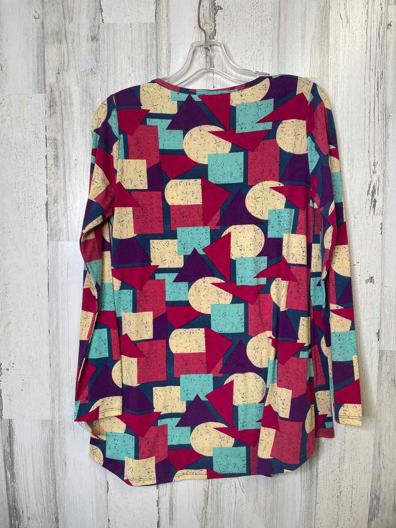 Lularoe Size M Shirt