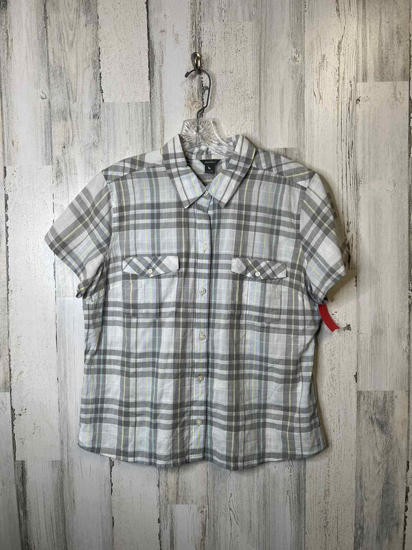 Eddie Bauer Size XL Shirt