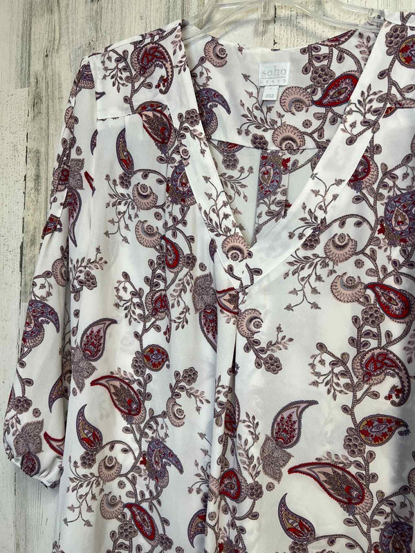 New York & Company Size L Shirt