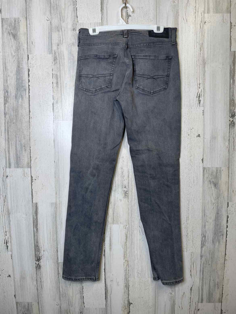 Size 32/34 Levi Strauss & Co. Jeans