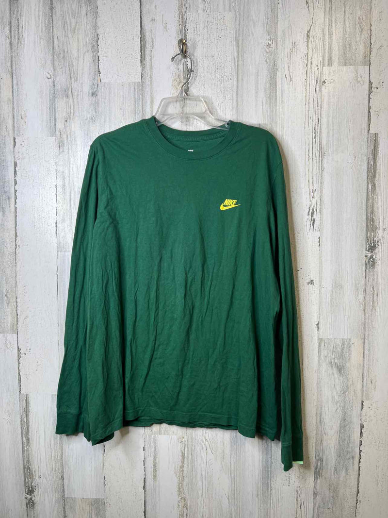 Nike Size L Shirt