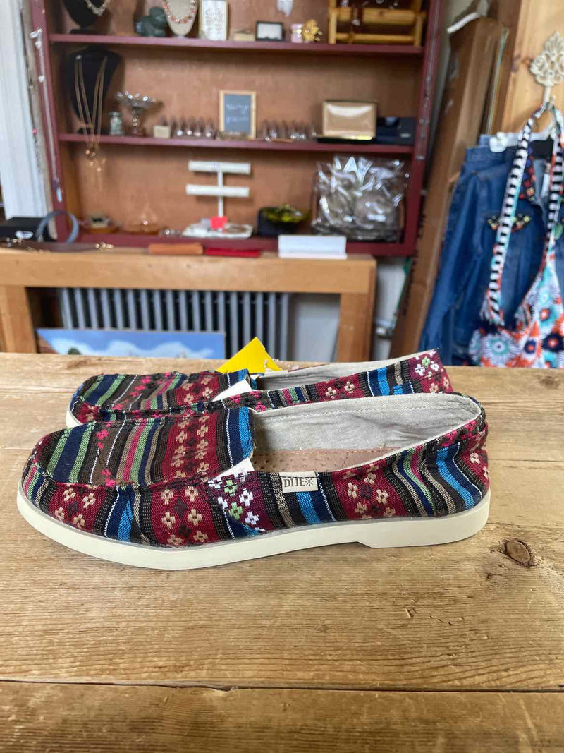 Shoe Size 9 DIJE Shoes