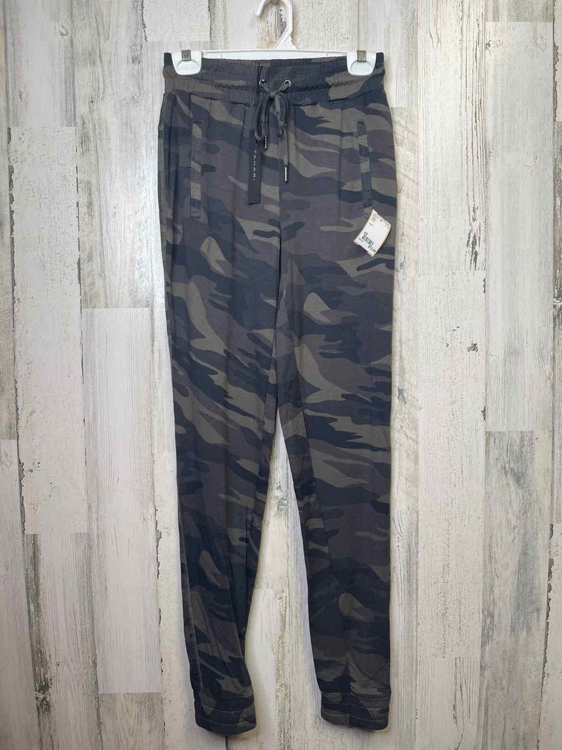 Size XS Tahari Pants