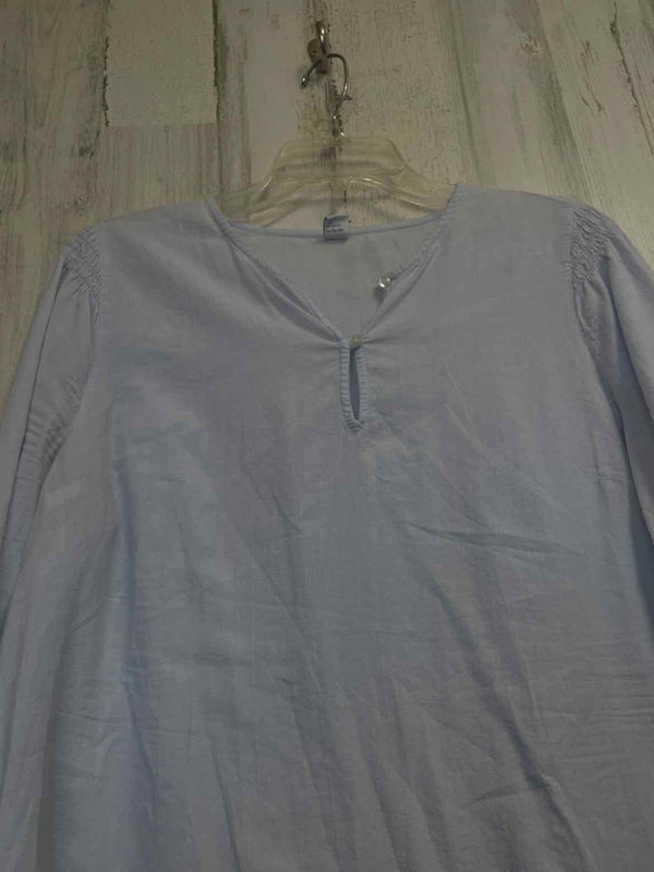 Old Navy Size L Shirt