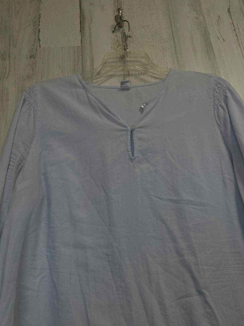 Old Navy Size L Shirt