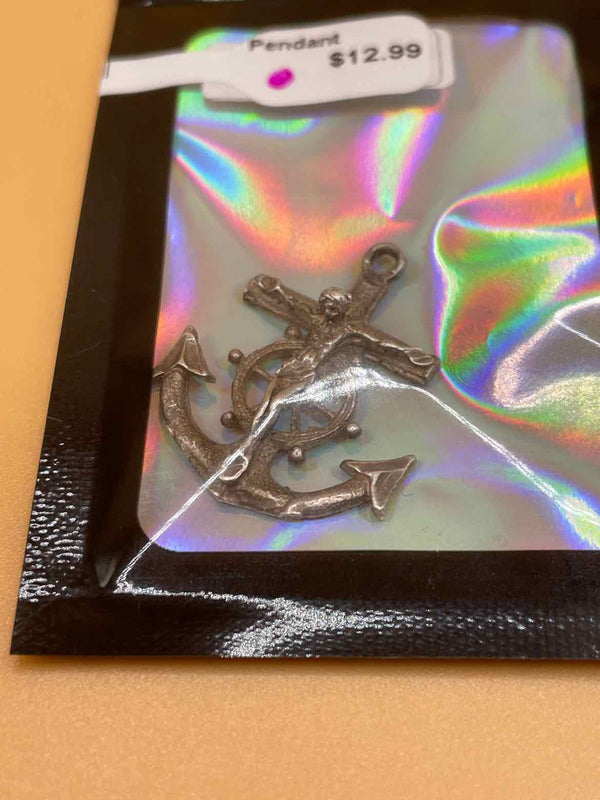 925 Sterling Silver Pendant