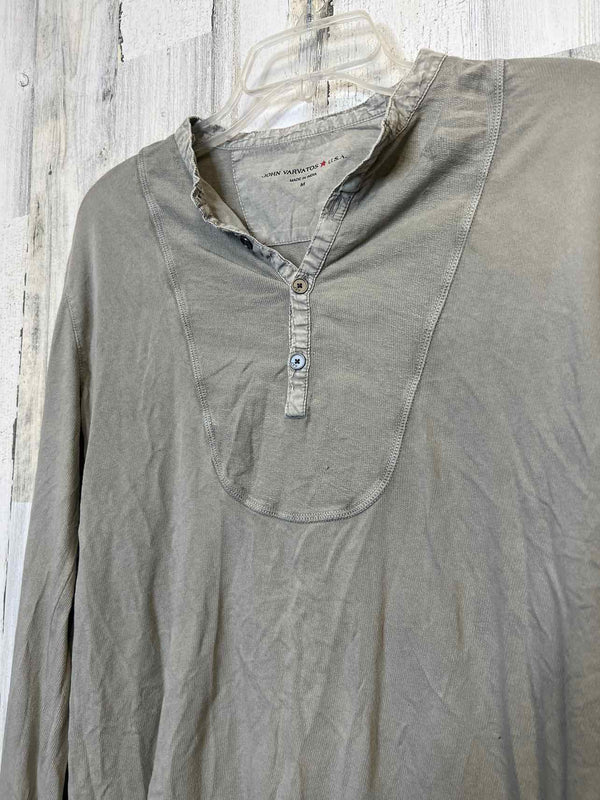 Size M John Varvatos U.S.A Shirt
