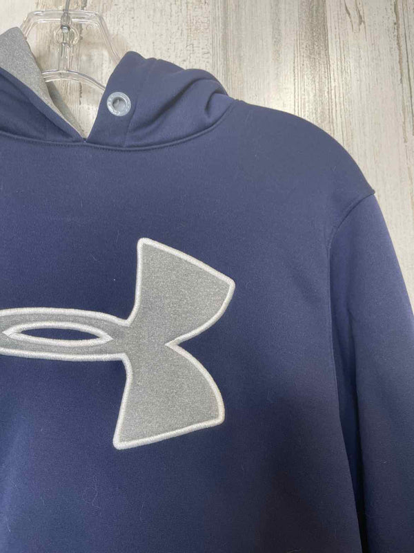 Size S Under Armour Hoodie